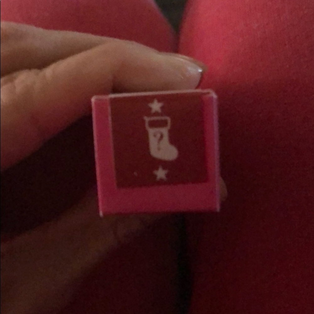 Jeffree Star Velour exclusive lip